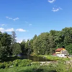 Lägenhet Und Sommerhaus Unter Der Burg Falkenberg (Tirschenreuth)